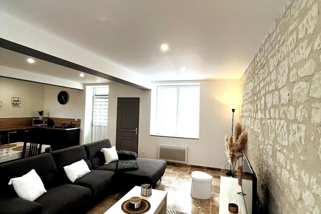 Sepmes Charmante Maison De Bourg Cosy Acces Wifi מראה חיצוני תמונה