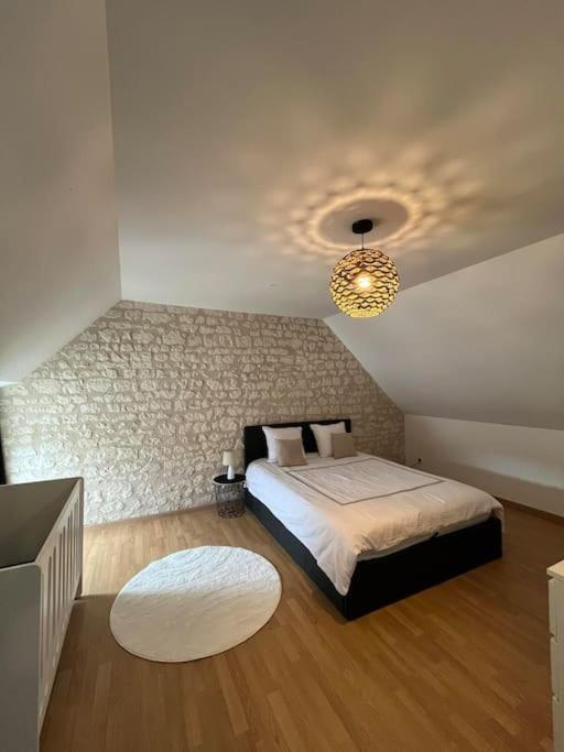 Sepmes Charmante Maison De Bourg Cosy Acces Wifi מראה חיצוני תמונה