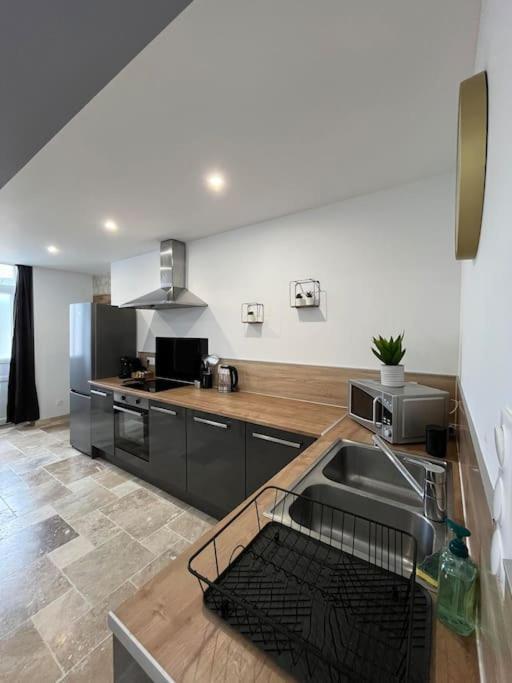 Sepmes Charmante Maison De Bourg Cosy Acces Wifi מראה חיצוני תמונה